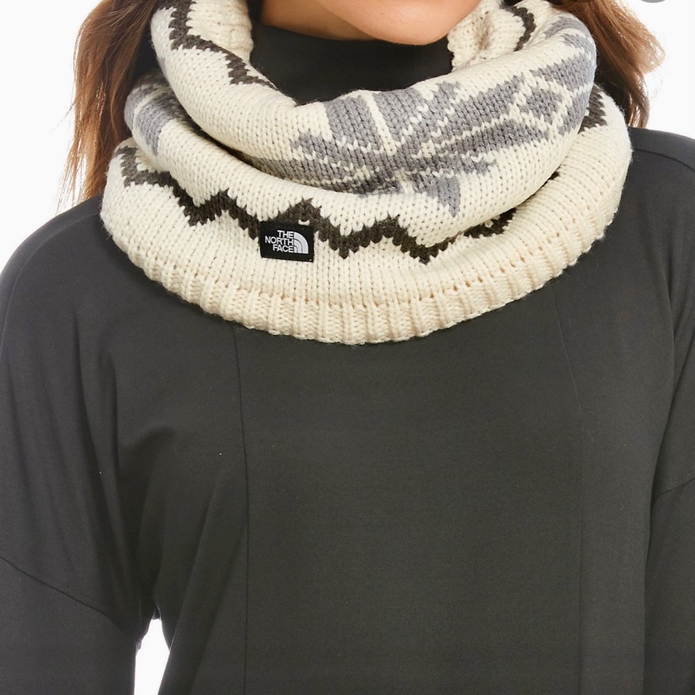 The North Face Chunky Tube Scarf